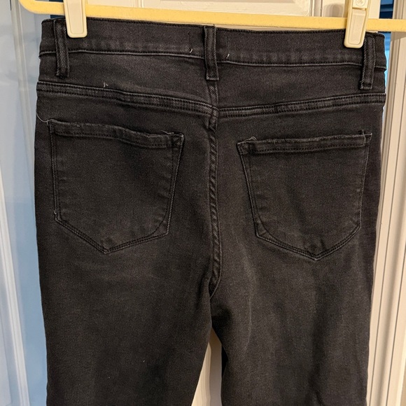 Kensie black distressed cropped jeans - Picture 6 of 7